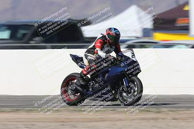 media/Oct-05-2025-CVMA (Sun) [[beeef4f201]]/Race 2-Supersport Middleweight/